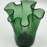 Vase mouchoir en verre d’Empoli