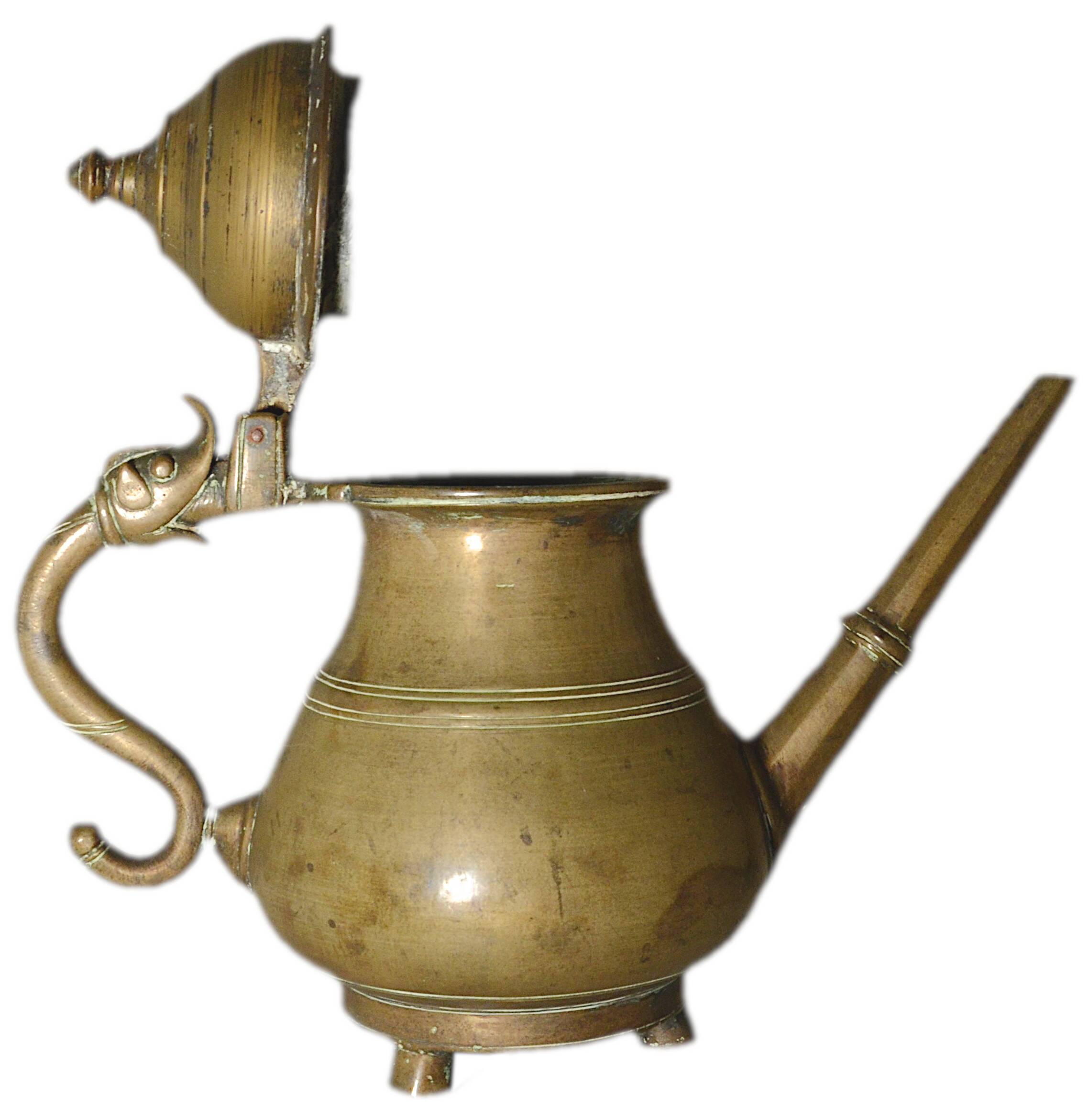Verseuse, jug or ethnic teapot, antique, in bronze, India, 32x25cm