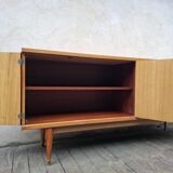 Vintage compass feet enfilade