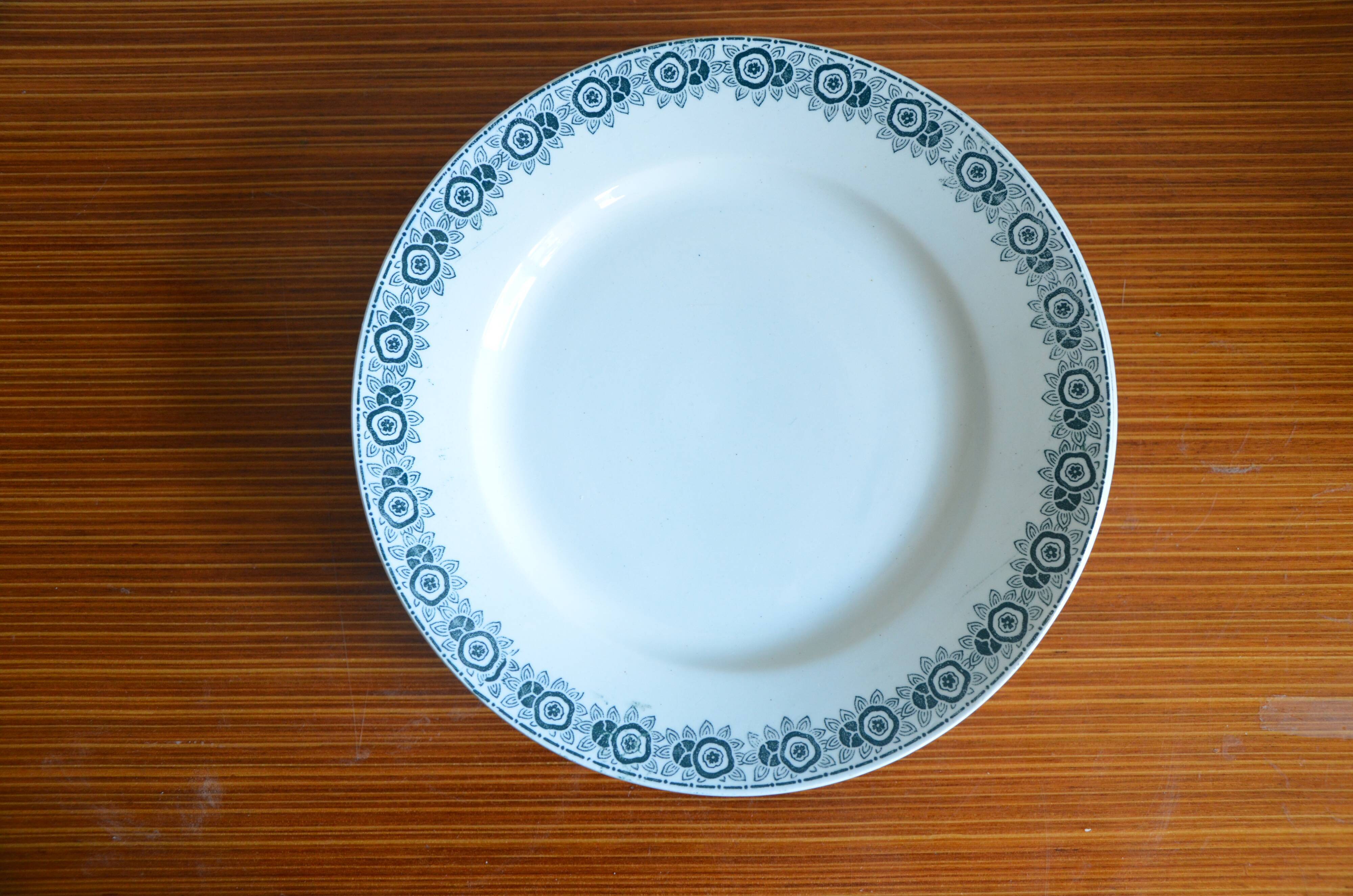 Lot de 6 assiettes Saint Amand collection Ibéria