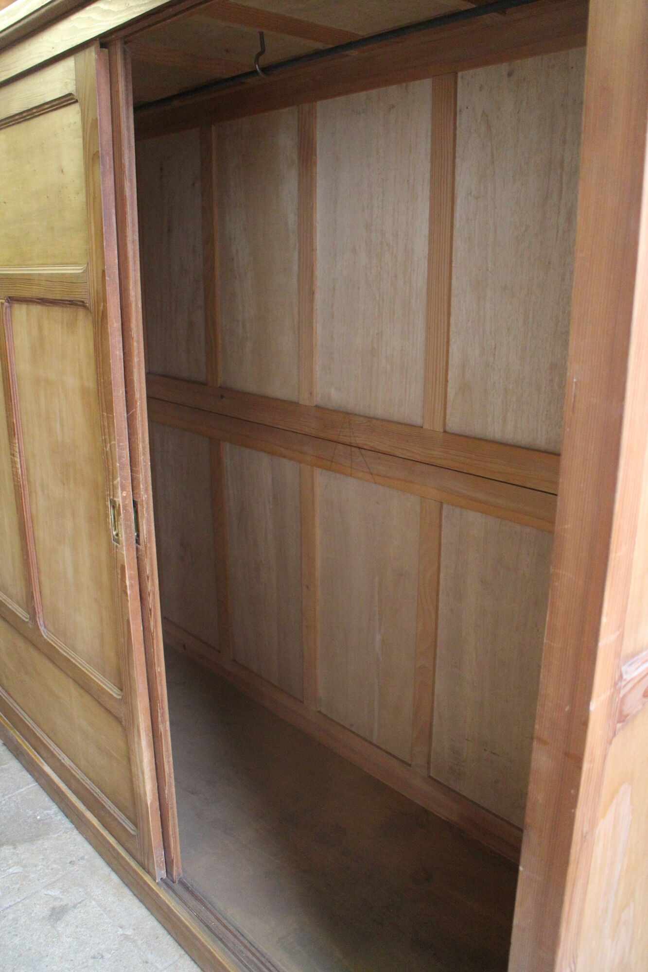 Parisian wardrobe sliding doors