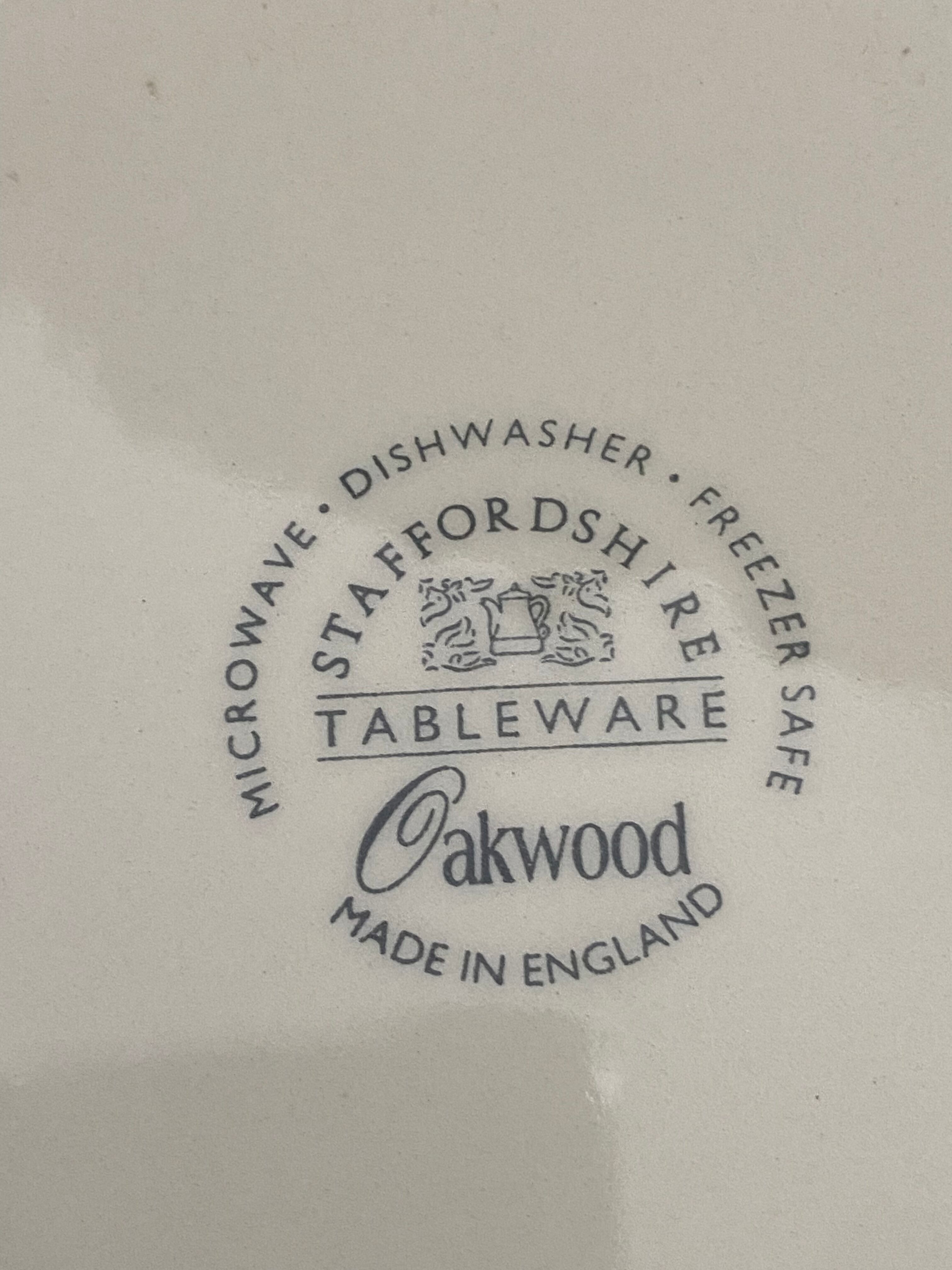 6 flat plates Oakwood Staffordshire Tableware