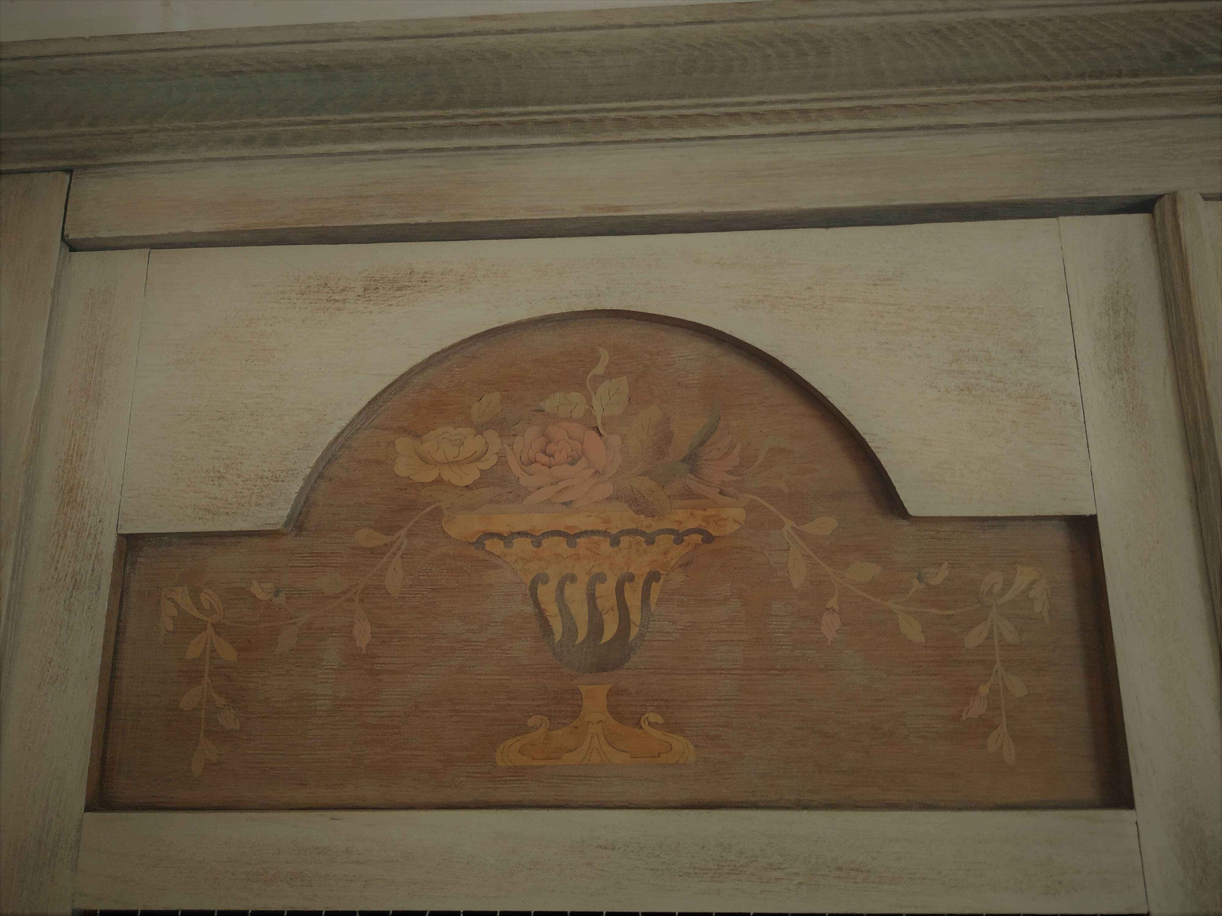 Old wardrobe all solid oak and marquetry