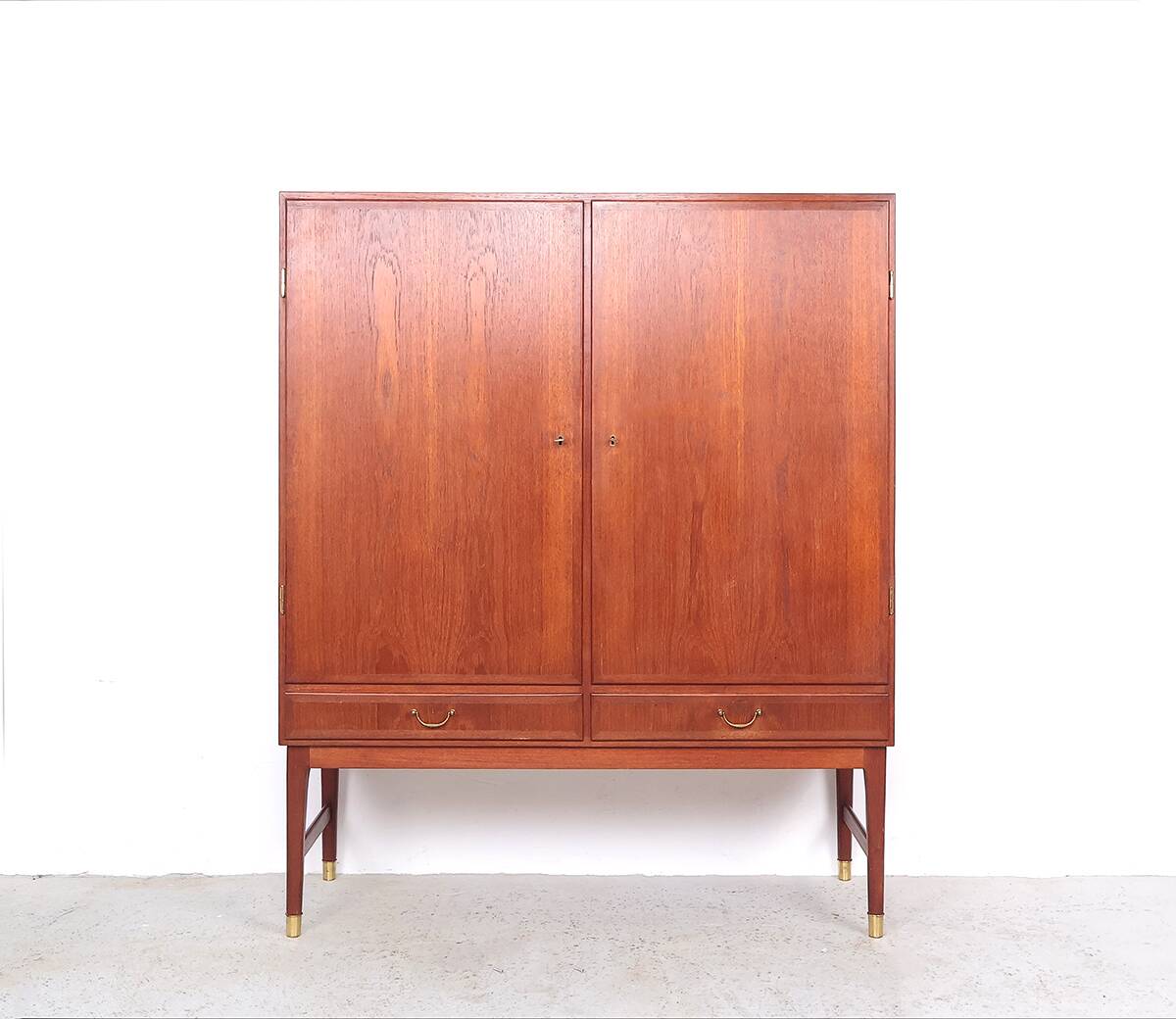 Niels O. Møller teak wooden cabinet, 1960s