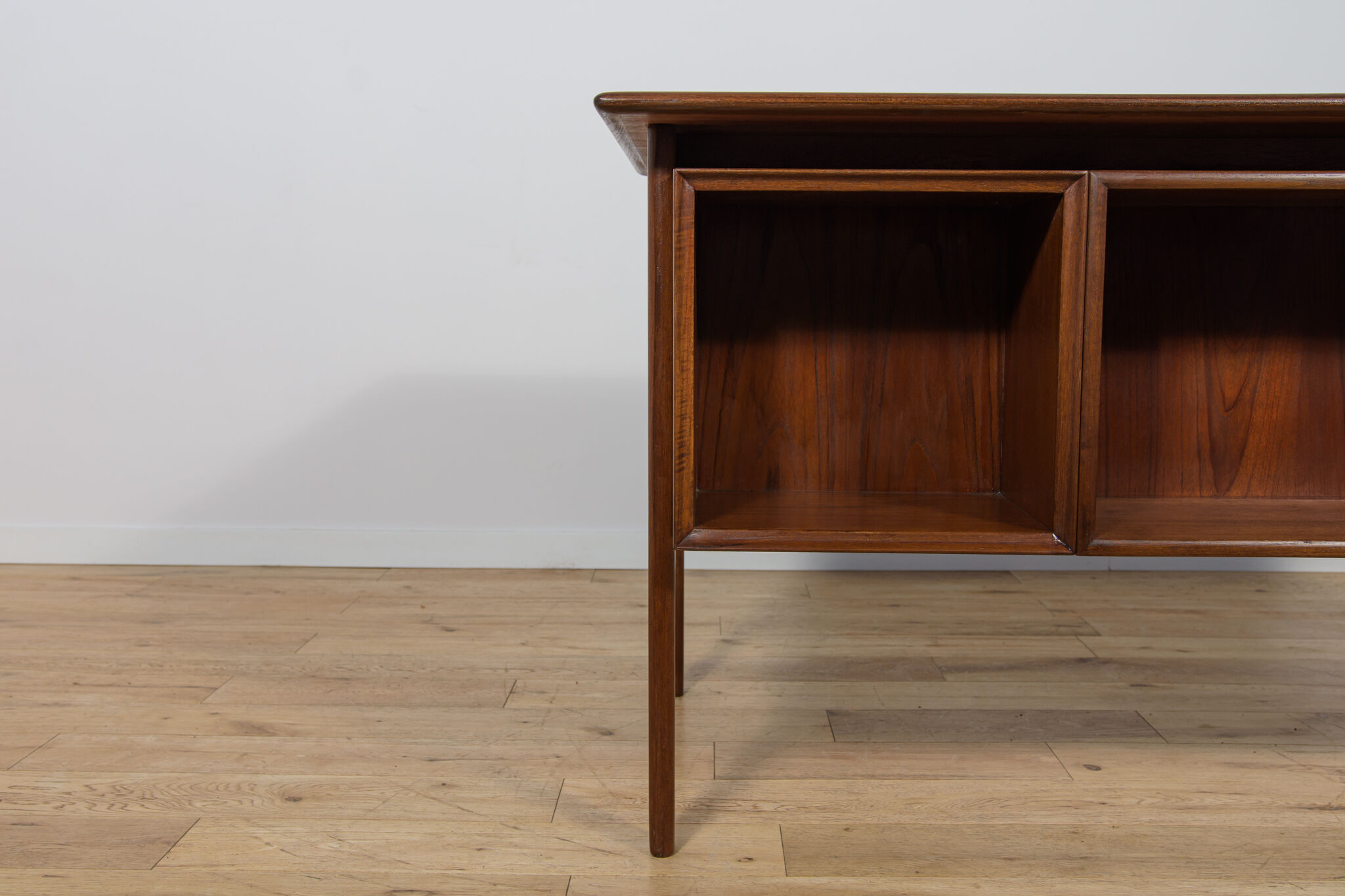 Mid-Century Teak Desk by Arne Vodder for Sibast, Denmark, 1960s