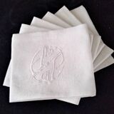 6 serviettes de table en coton damassé blanc monogrammées AP
