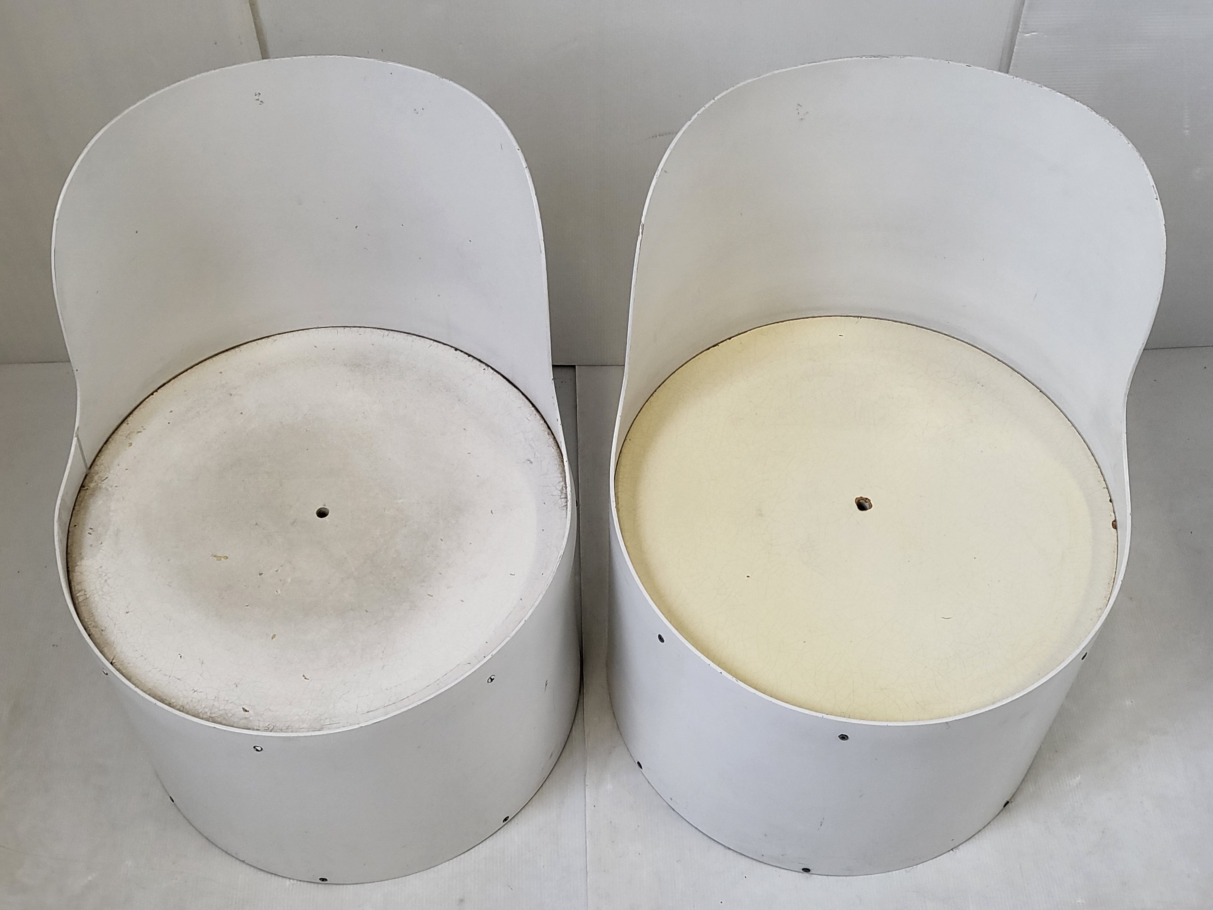 Paire de fauteuils Tomotom Bernard Holdaway 1970 space age