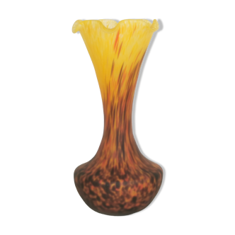 Glass paste vase