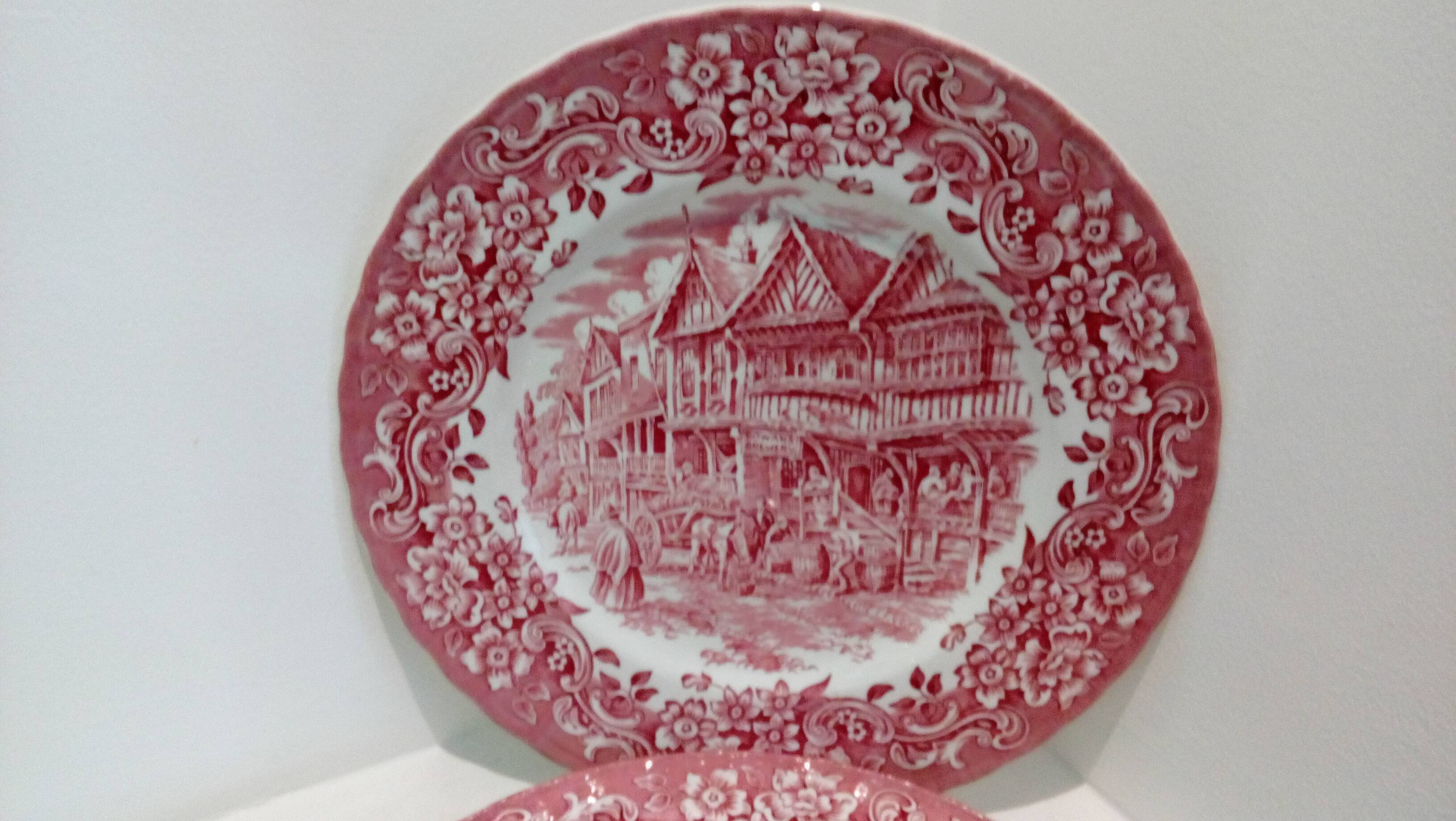 Duo of English plates