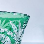 Vase Art Déco en cristal taillé vert
