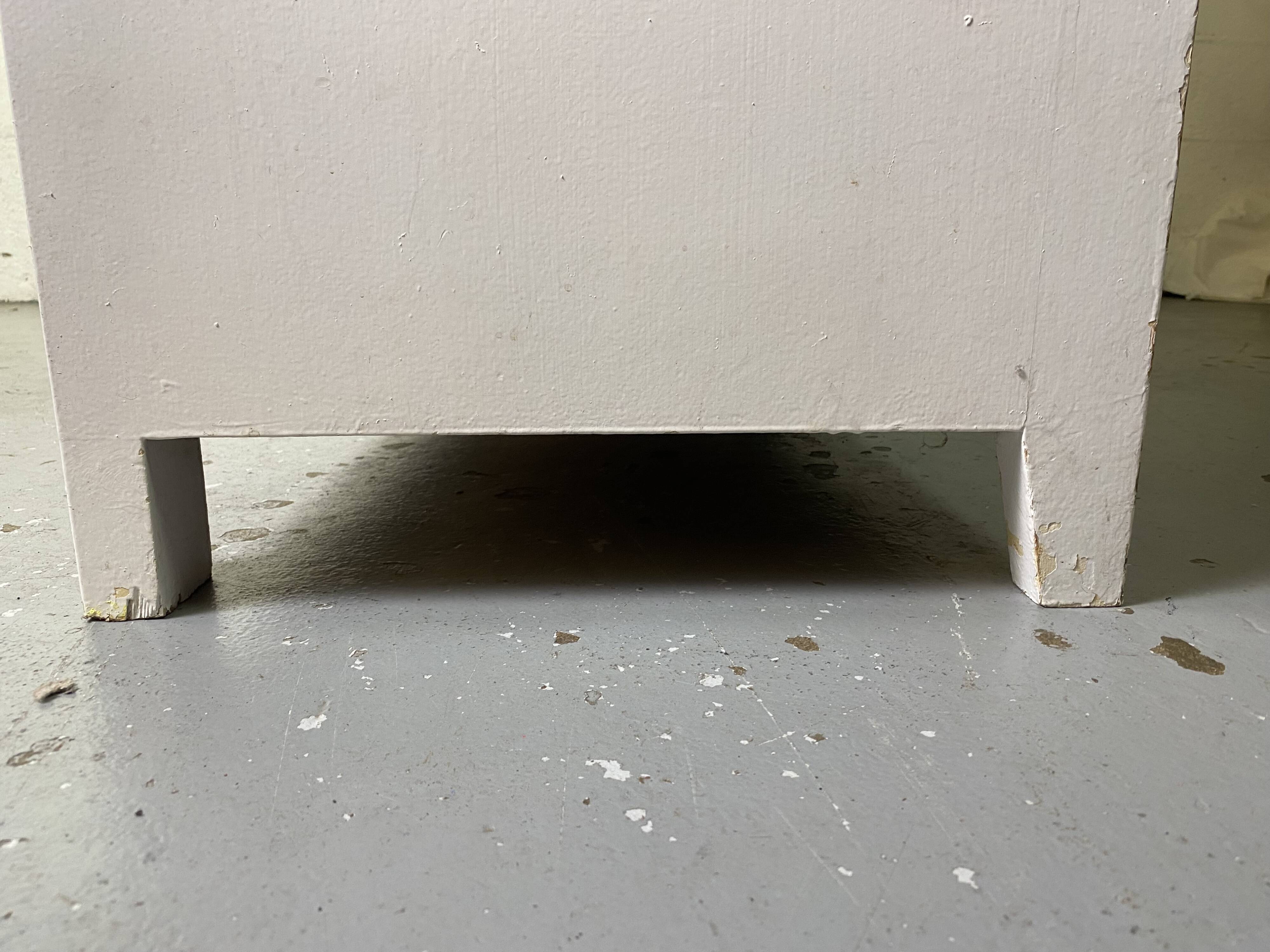 White school cabinet
