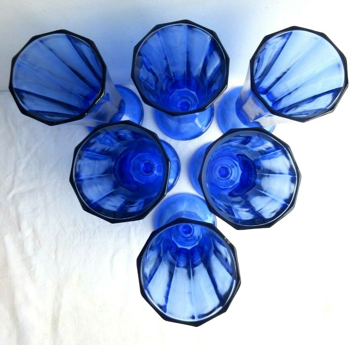 6 Art Deco champagne flutes blue glass cut from 10 flat ribs on peedouche