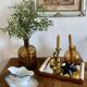 Ancienne saucière réparée avec la technique japonaise du kintsugi
