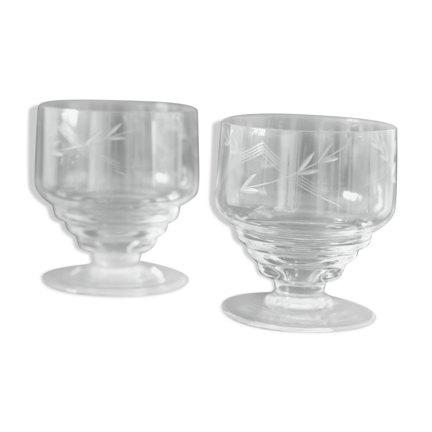 Set de 2 verres à pied, ciselé, art déco