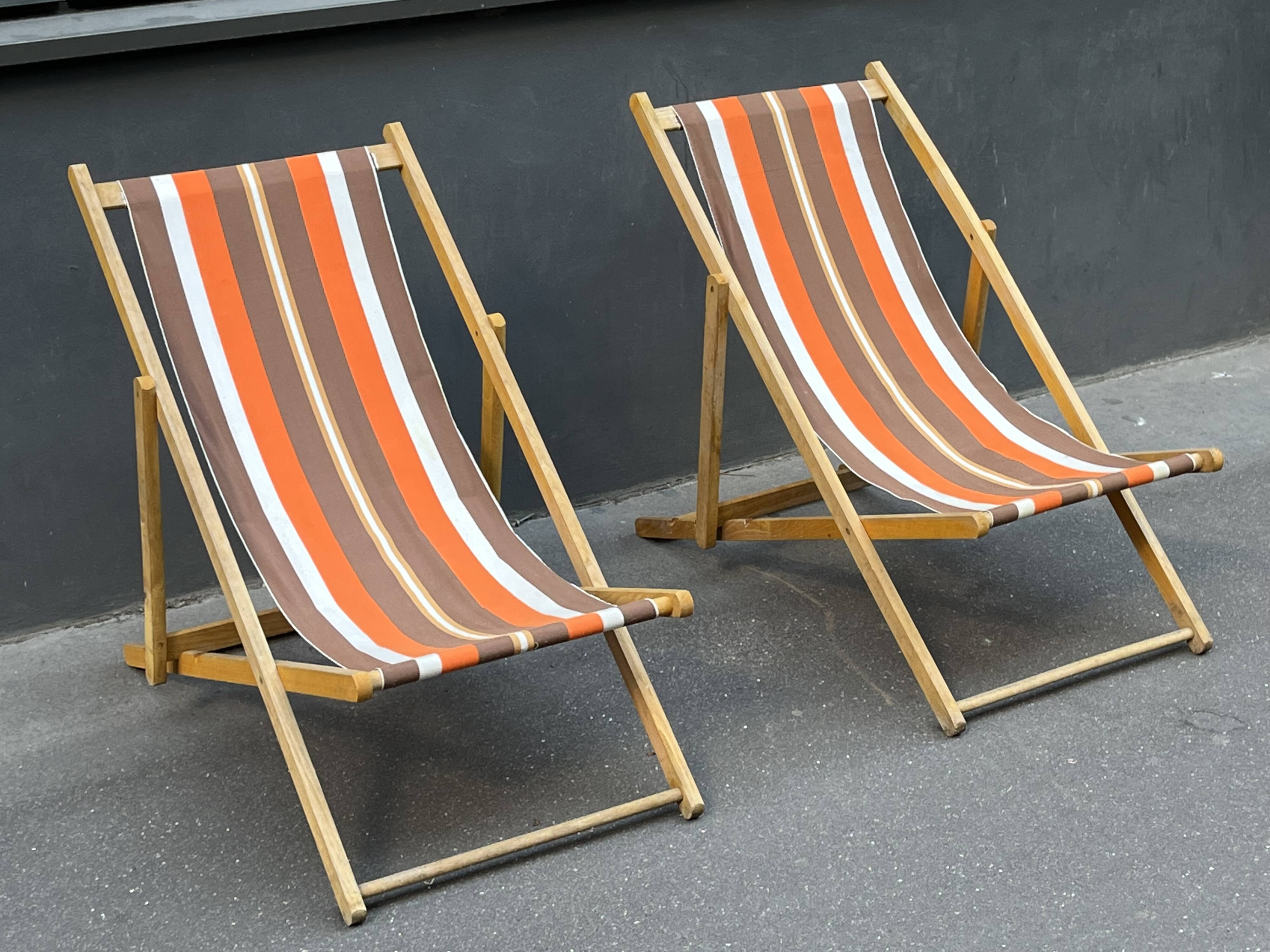Pair of vintage 70s lounge chairs