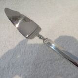 Christofle Atlantide silver-plated metal cutting pie server, 27.5cm