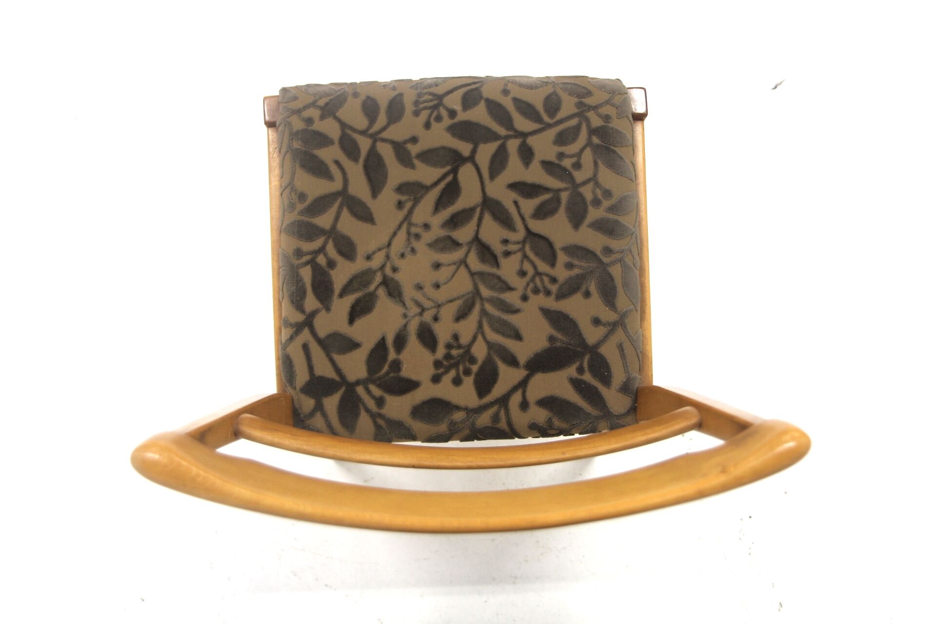 Set of 4 Scandinavian beech chairs, Sweden, 1950.