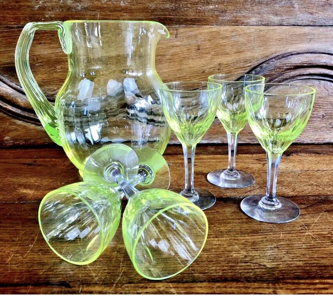 Service de 5 verres à vin aperitif en ouraline