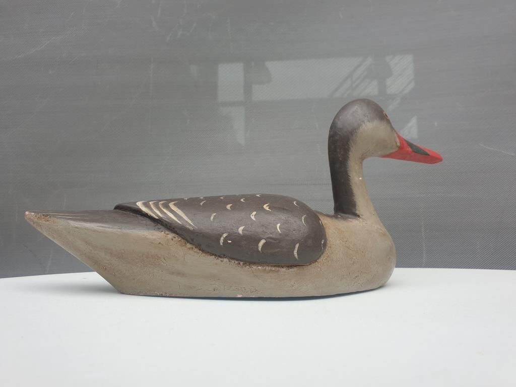 Canard à bec rouge bois peint