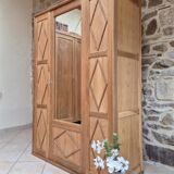 Armoire vintage