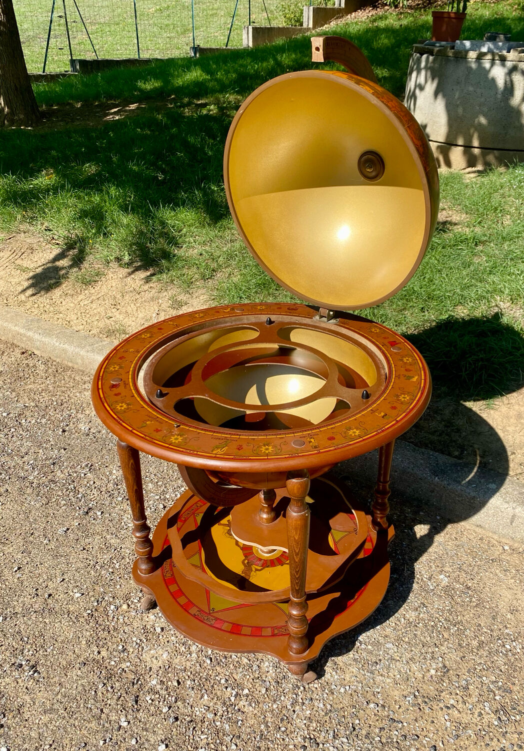 1960s globe on wheels world map bar