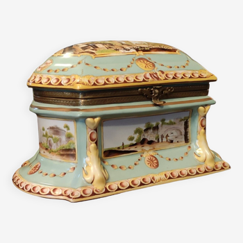 Ancien coffret boîte à bijoux en porcelaine