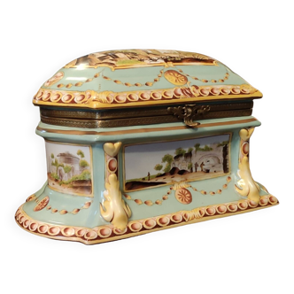 Ancien coffret boîte à bijoux en porcelaine