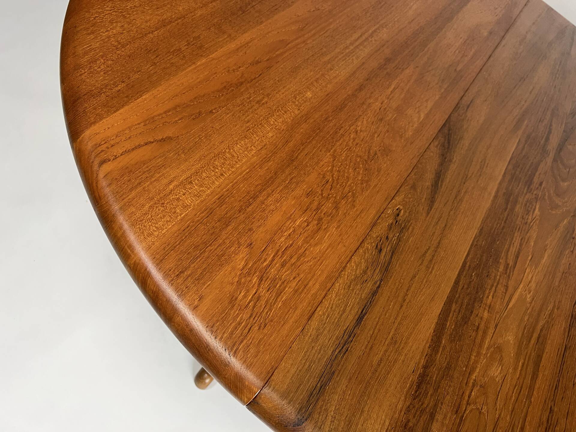 Vintage round teak dining table solid wood danish design 70s