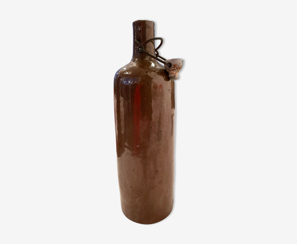 Bouteille en grès ancienne