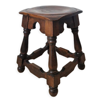 English stool 1900