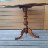 Violin table