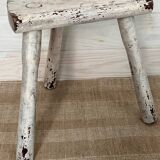 Milking stool, tripod stool