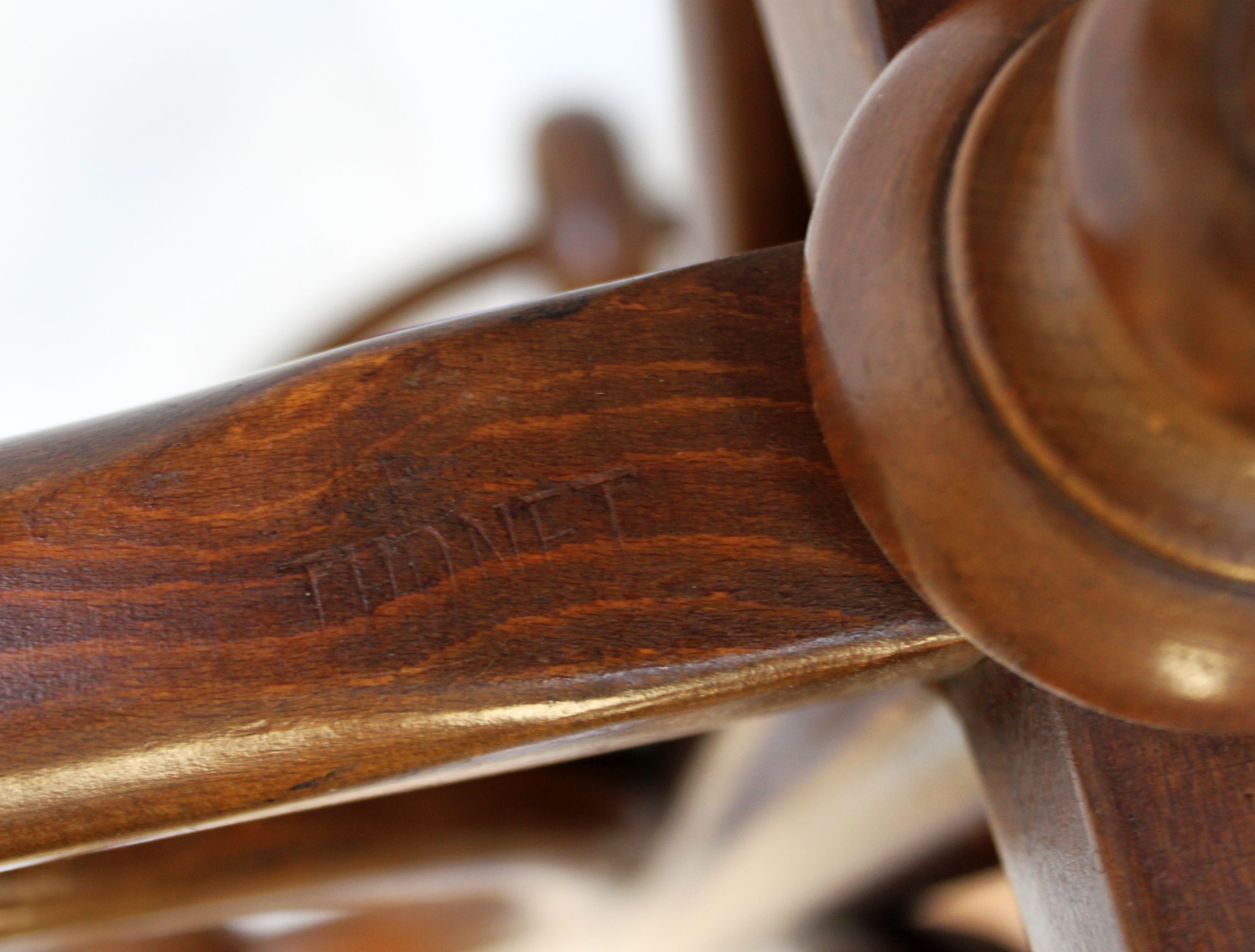 Parrot coat rack, model 10.401, XIXth.