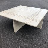 Square bass table in travertine