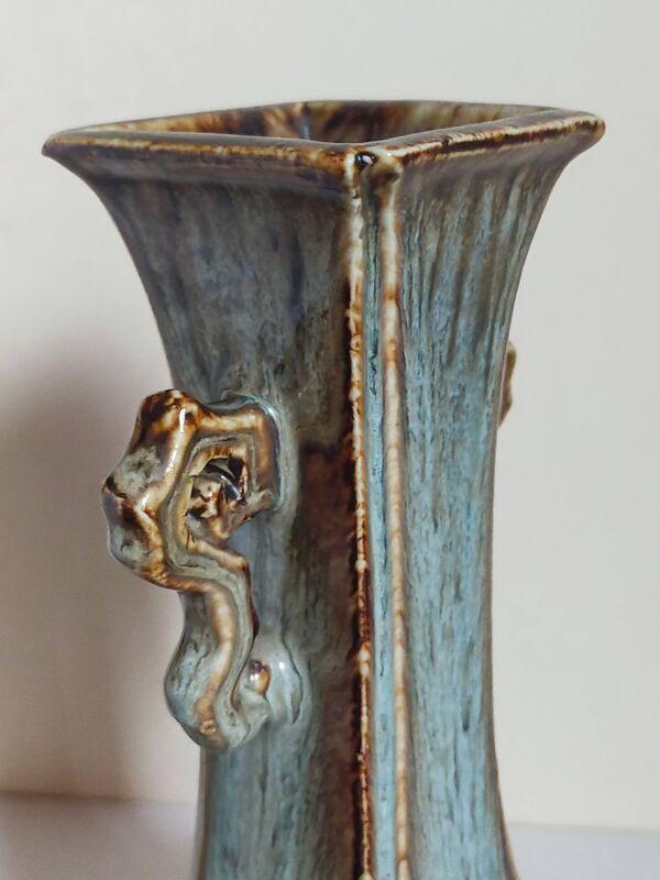 Vase soliflore bouteille chinoise à l'émail flambé