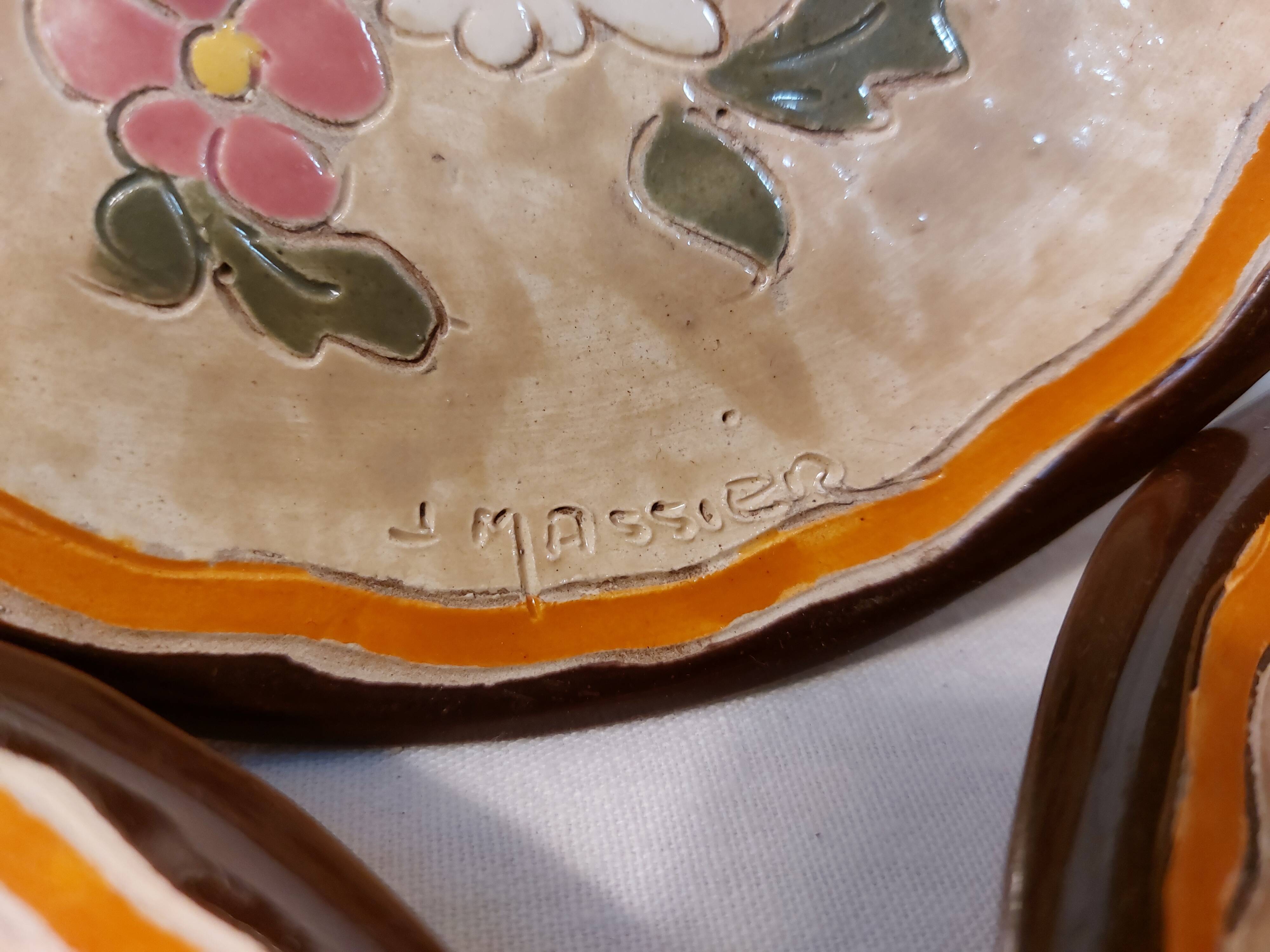 Set of 5 dessert plates and 2 vallauris plates, signed jérôme massier - circa 50/60