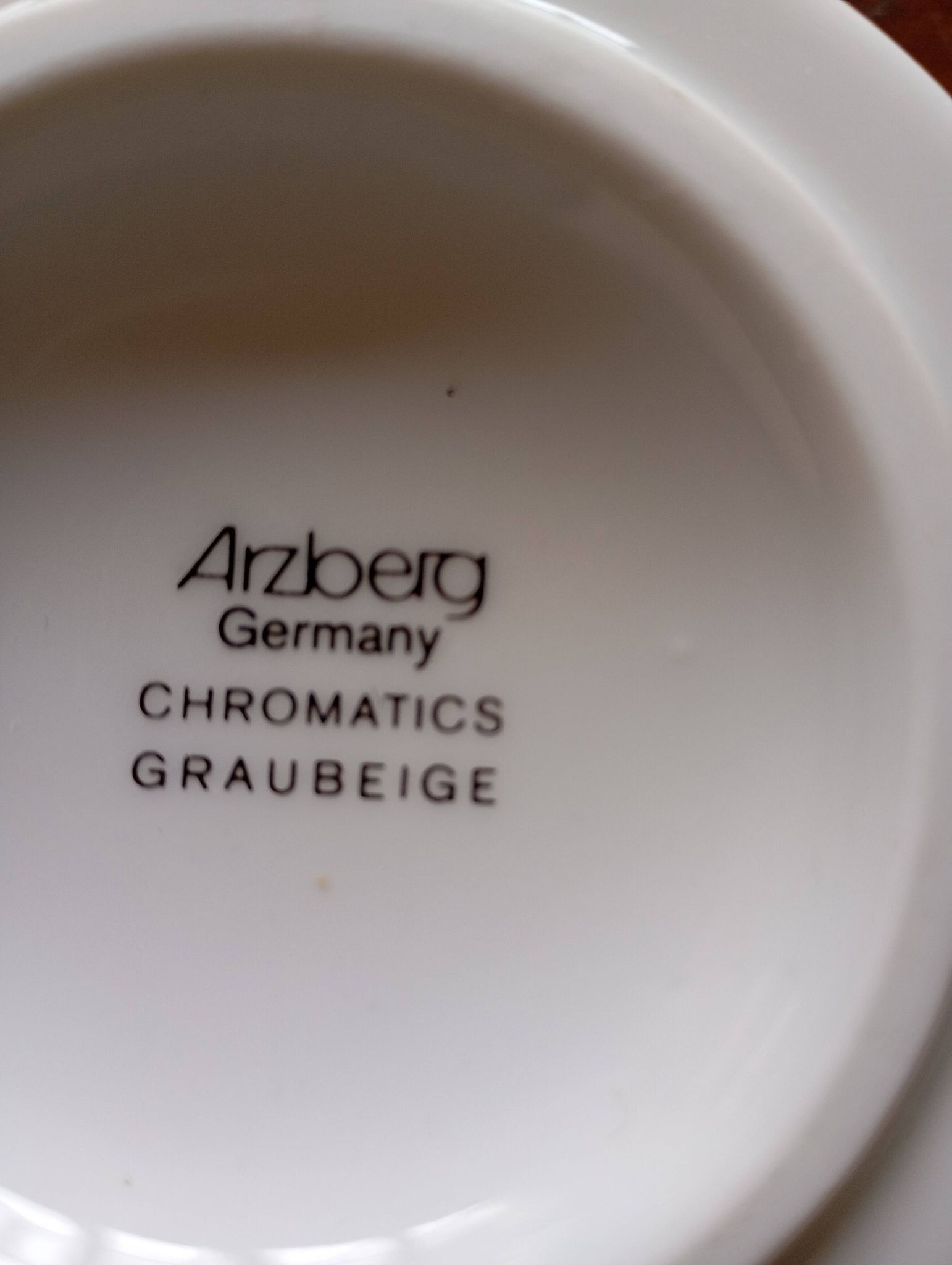 Pot à lait Arzberg Chromatics Graubeige (Gerald Gulotta)