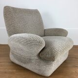 Space age 70's armrests and velvet