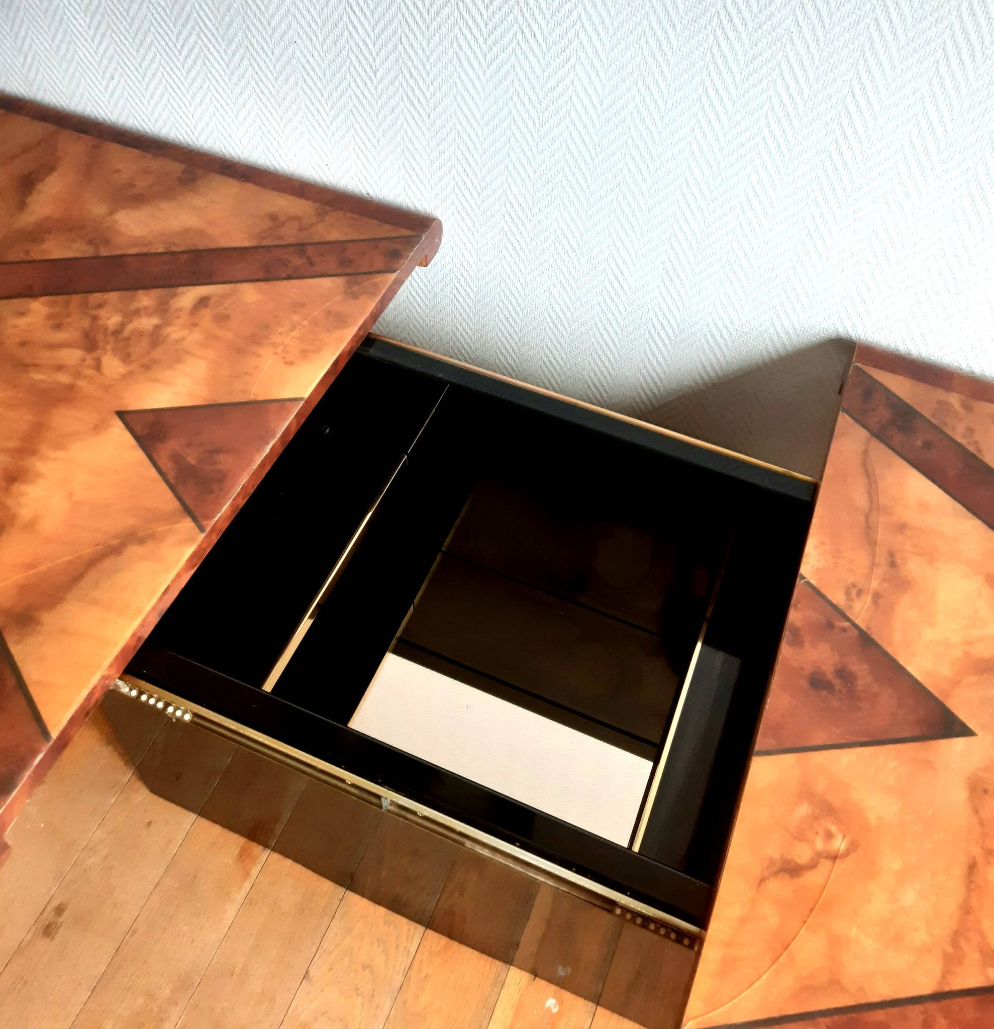 1970s Elm Burl Bar Coffee Table