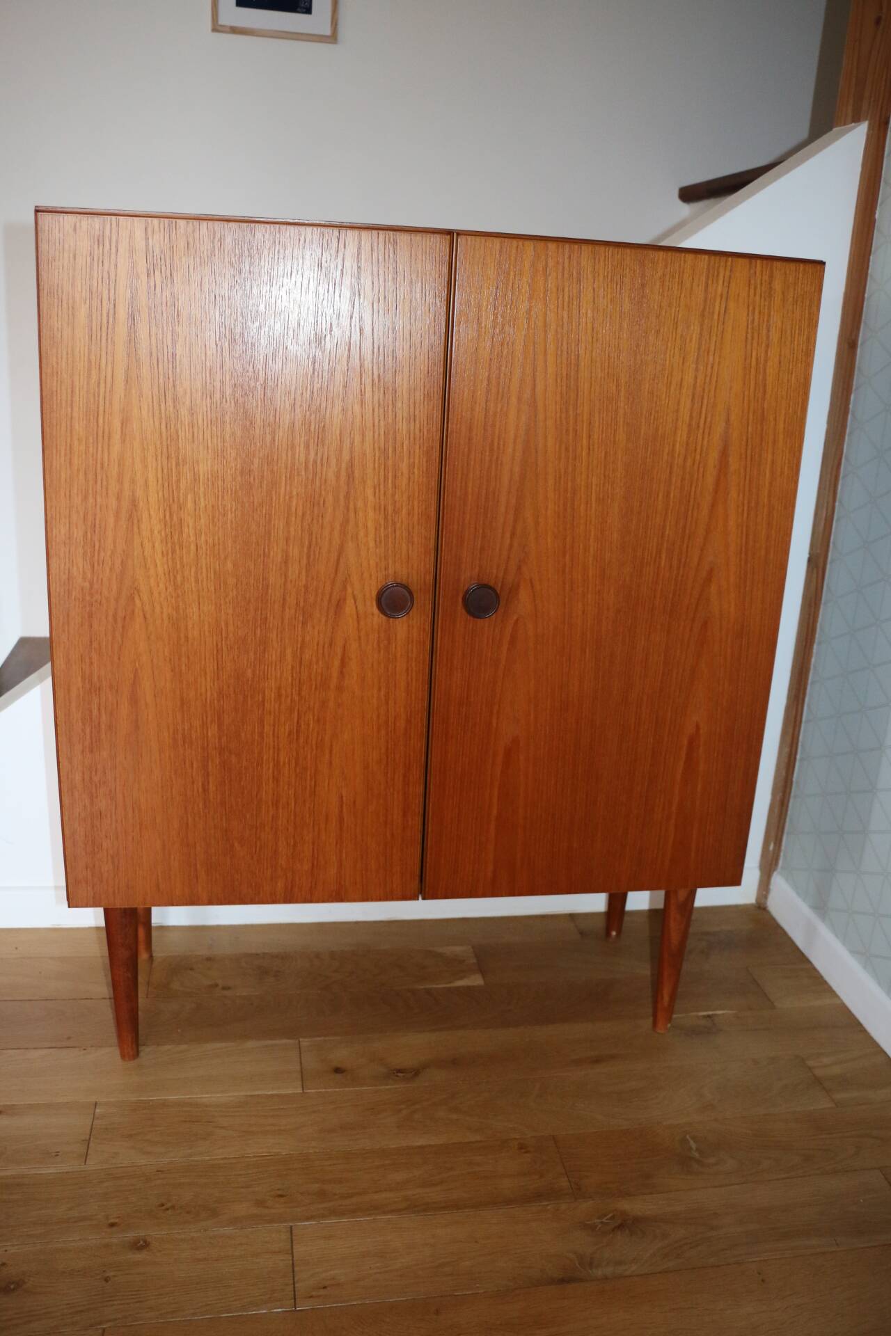 Omnia sideboard with 2 doors