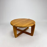 Mid Century Scandinavian Round Oak Coffee table, 1960s