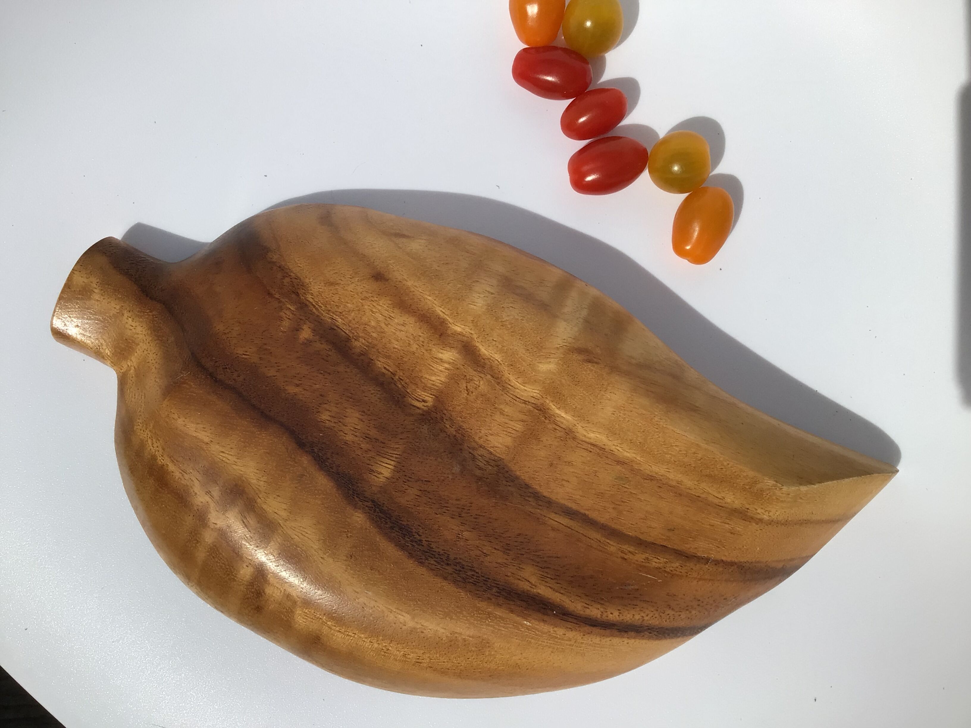 Cut sheet compartmentalized exotic wood dug 70s