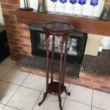 Colonial style solid mahogany harness