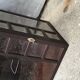 Armoire vintage marron en bois peint des années 1950, rangement compact pour salon ou bureau
