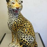 Leopard statue