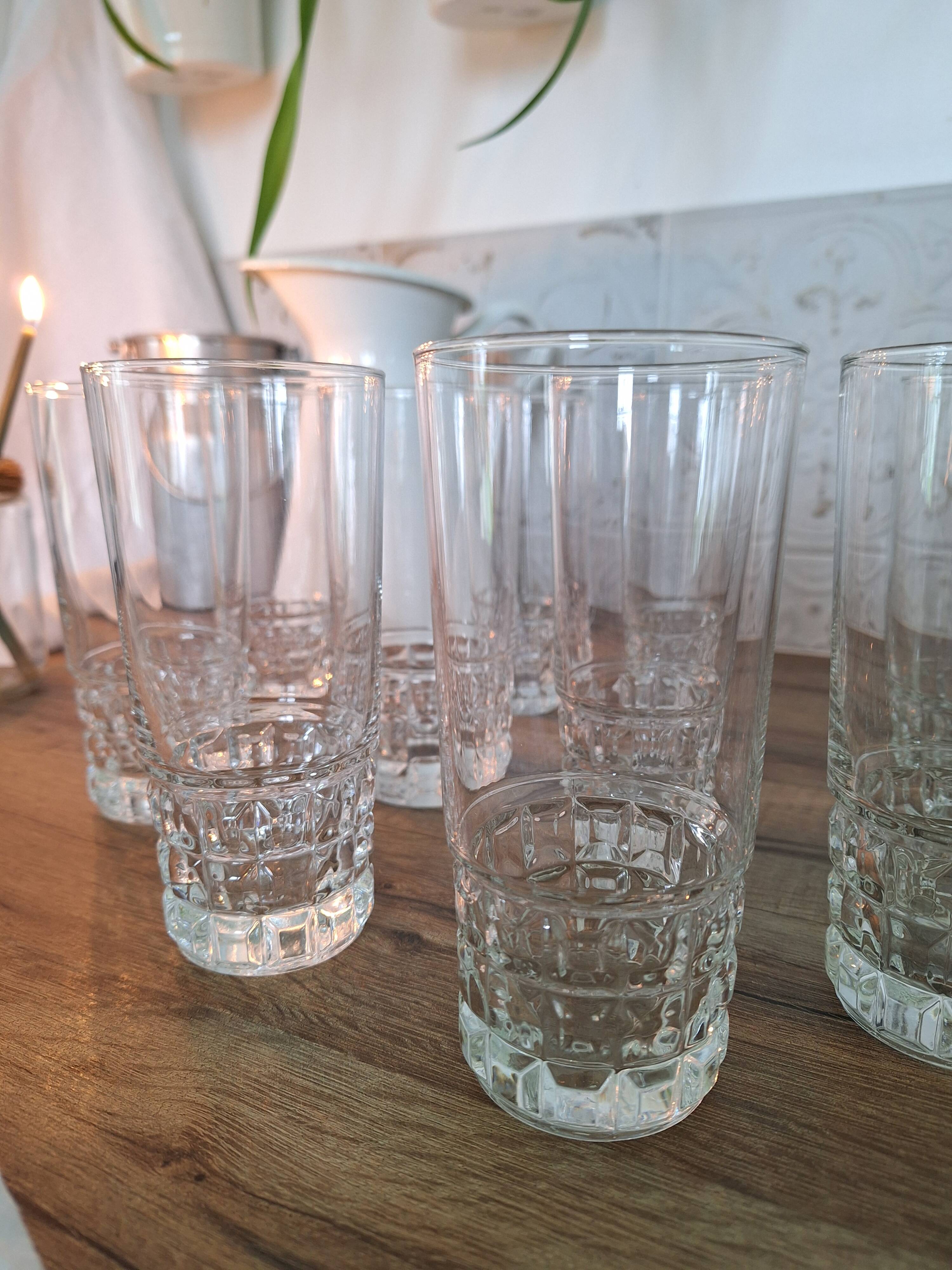 10 vintage water or aperitif glasses