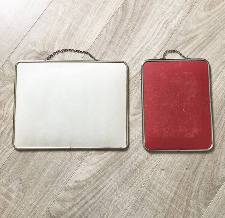 Lot de 2 miroirs de barbier vintage