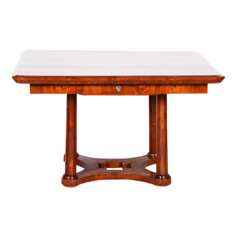 Restored biedermeier dining table, yew-tree, austria, 1830s