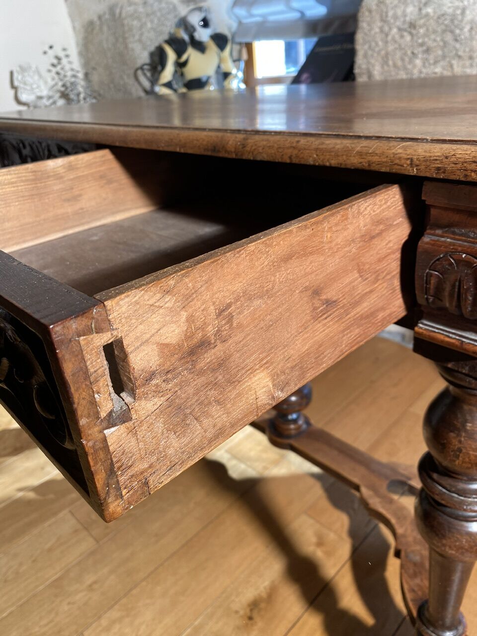 Louis XVIII style table, late 19th century