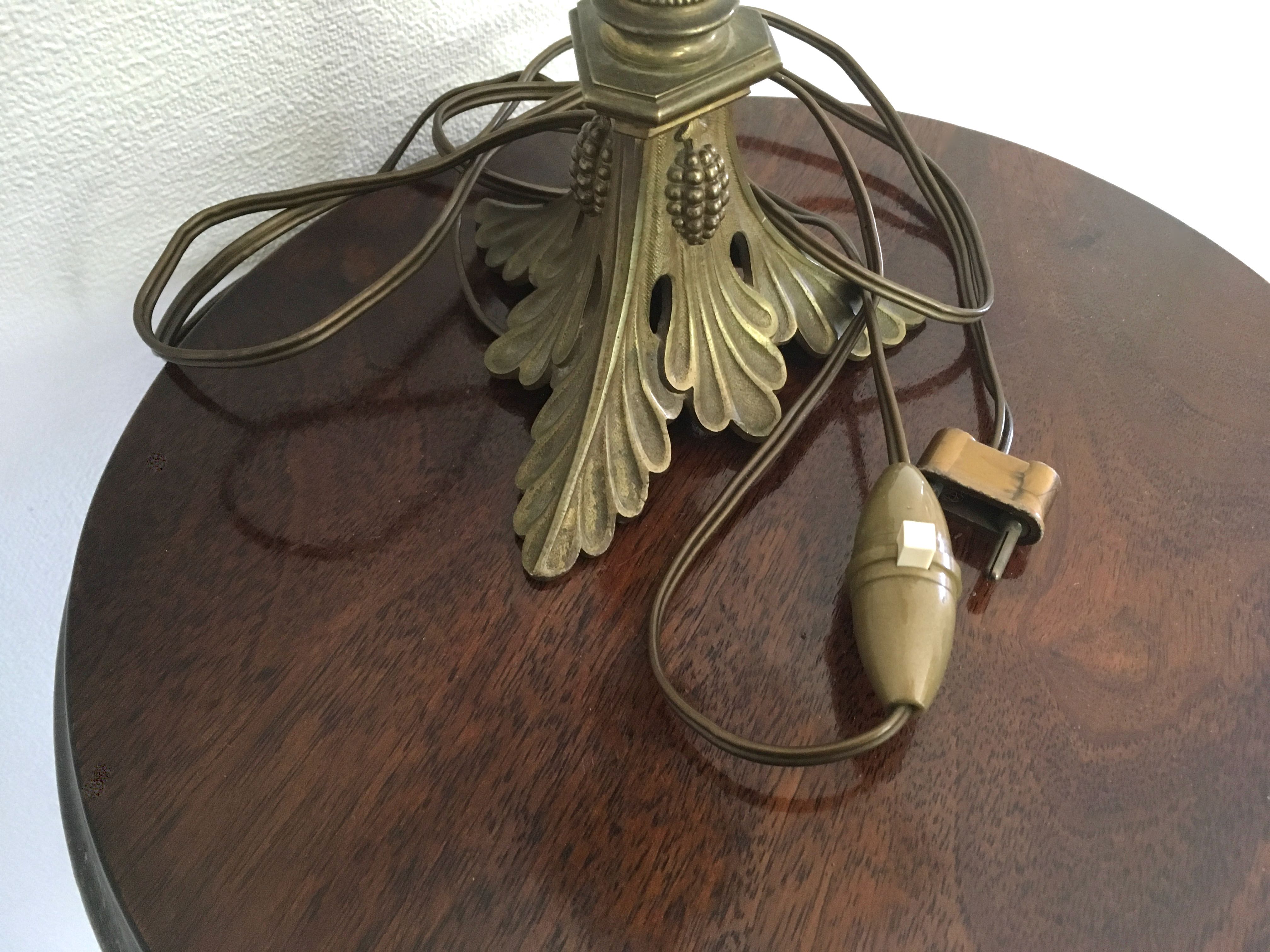 High-footed brass lamp